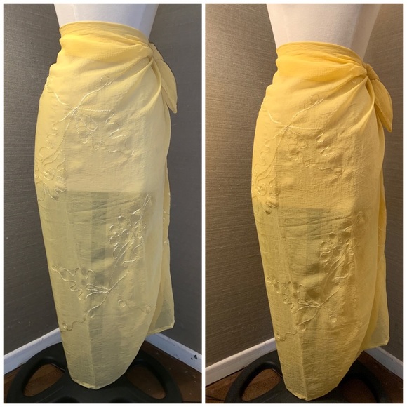 ๐ Sunshine Sass โ Embroidered Wrap That Does It ALL โ๏ธ๐ - Picture 7 of 13